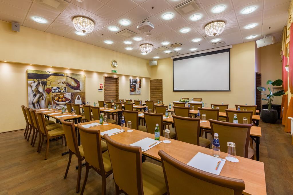 Hotelli Avalon & Conferences