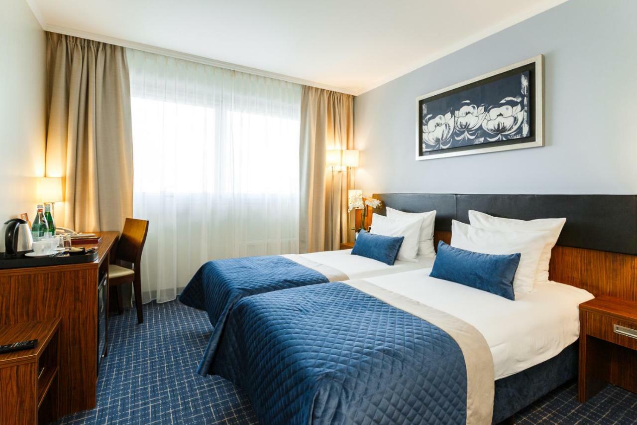 Hotelli Avalon & Conferences 4*
