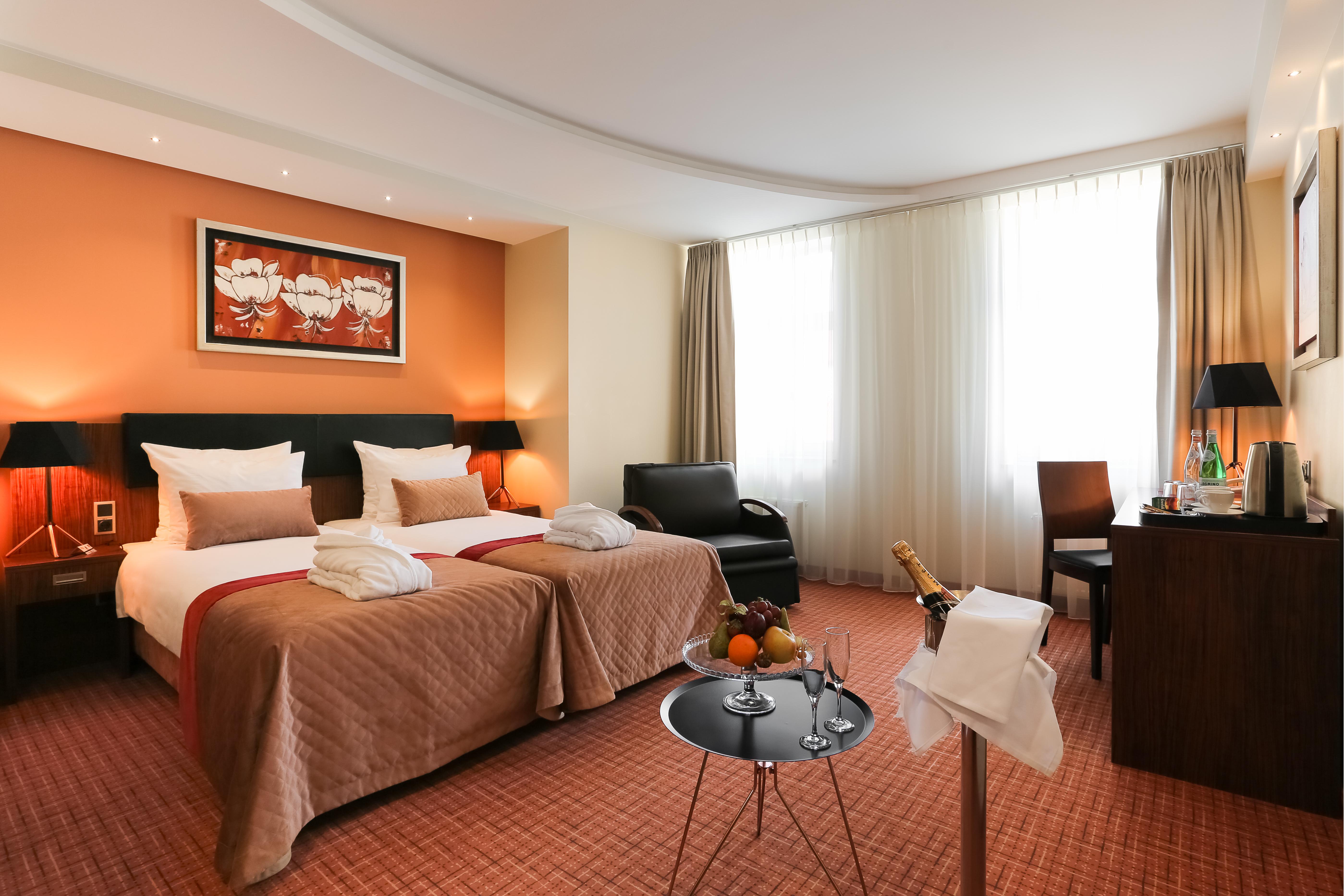 Avalon Hotel&conferences 4*